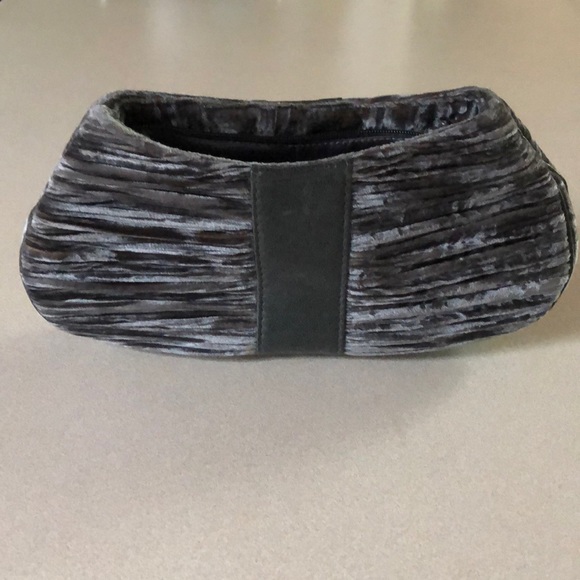 💜Shiraleah Clutch - Picture 2 of 6